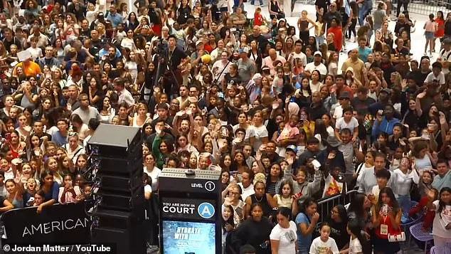 Teen YouTube Star's Makeup Launch Turns Chaotic at New Jersey Mall