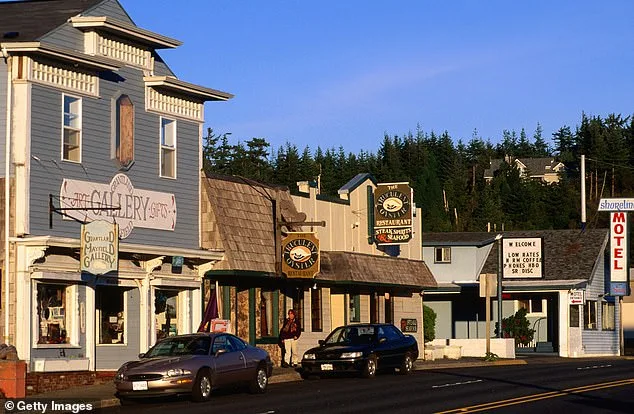 5.8-Magnitude Earthquake Shakes Oregon Coast, Sparks Concern Over Cascadia Subduction Zone Activity