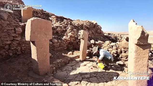 Rare Insight into Human Identity: Exclusive Discovery of Earliest Stone Carving in Turkey Challenges Assumptions