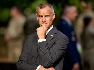 Trump's Immigration Enforcers Dance to 'Ice Ice Baby' at Mar-a-Lago Party as Video Goes Viral, Revealing Contrast Between Public Policies and Private Behavior