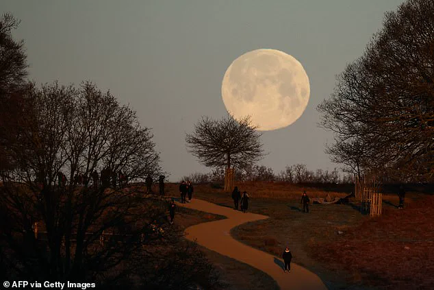 Wolf Moon of 2026: Supermoon's Ethereal Glow and Dramatic Visuals Captivate Sky-Watchers Worldwide