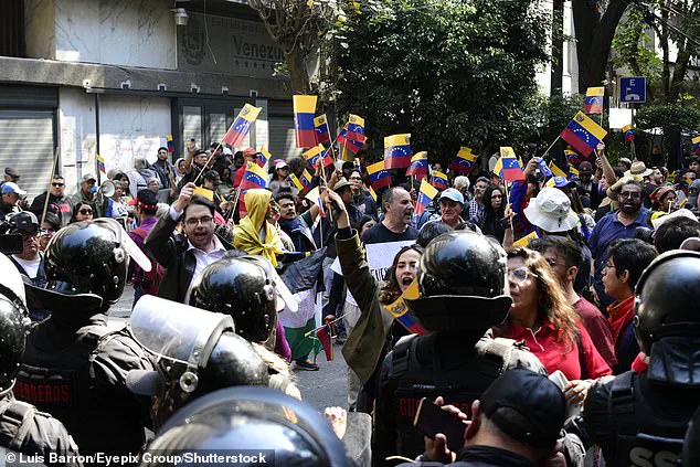 Venezuelan Military's Demand for Maduro's Release Sparks Public Outrage Amid Escalating U.S.-Venezuela Tensions