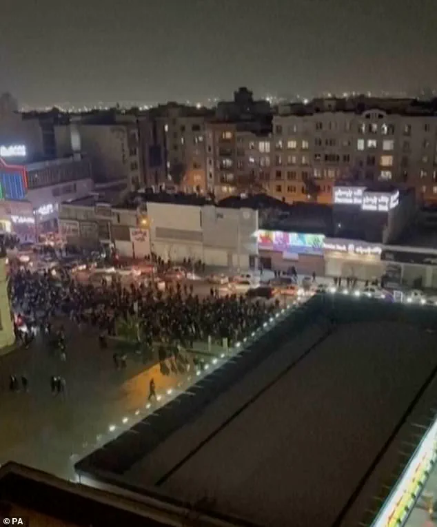 Iranian Protests Escalate as Crackdown Intensifies and Internet Cutoffs Spread