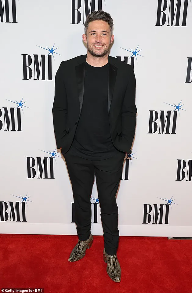 Mother of Two Left Homeless After £250,000 Romance Scam on Instagram, Impersonating Hollywood Stars and Pop Icons