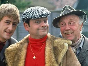 From 'Minging' to Modern: The Evolution of 2002 Slang in the Age of Social Media