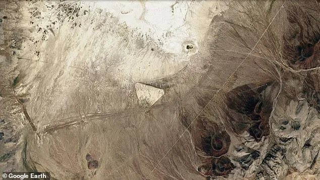 Mysterious Triangular Formation in Nevada Desert Ignites Speculation: Ancient Ruins or Modern Mystery?