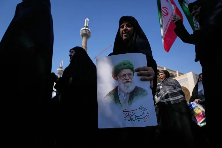 Defiant Faith: Iranians Gather for Friday Prayers Amid War and Loss of Supreme Leader