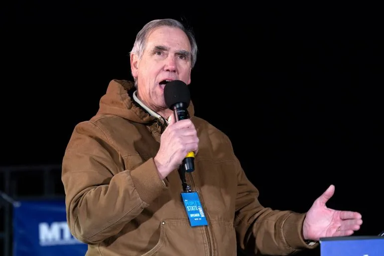 Senators Merkley and Klobuchar Introduce Bill to Ban U.S. Officials from Prediction Markets Over Insider Trading Risks