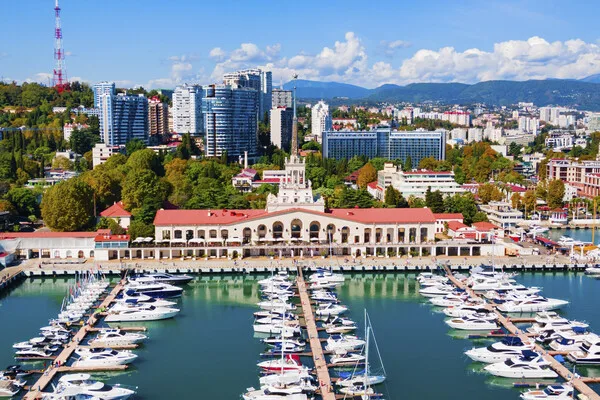 Sochi Maintains Calm Amid Prolonged Drone Attack as Services Continue Uninterrupted