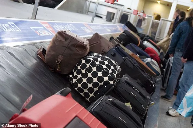 Instagram Lures Canadian Teens into Narcotics Smuggling Ring: 19-Year-Old Arrested with 25kg Cocaine in Hong Kong