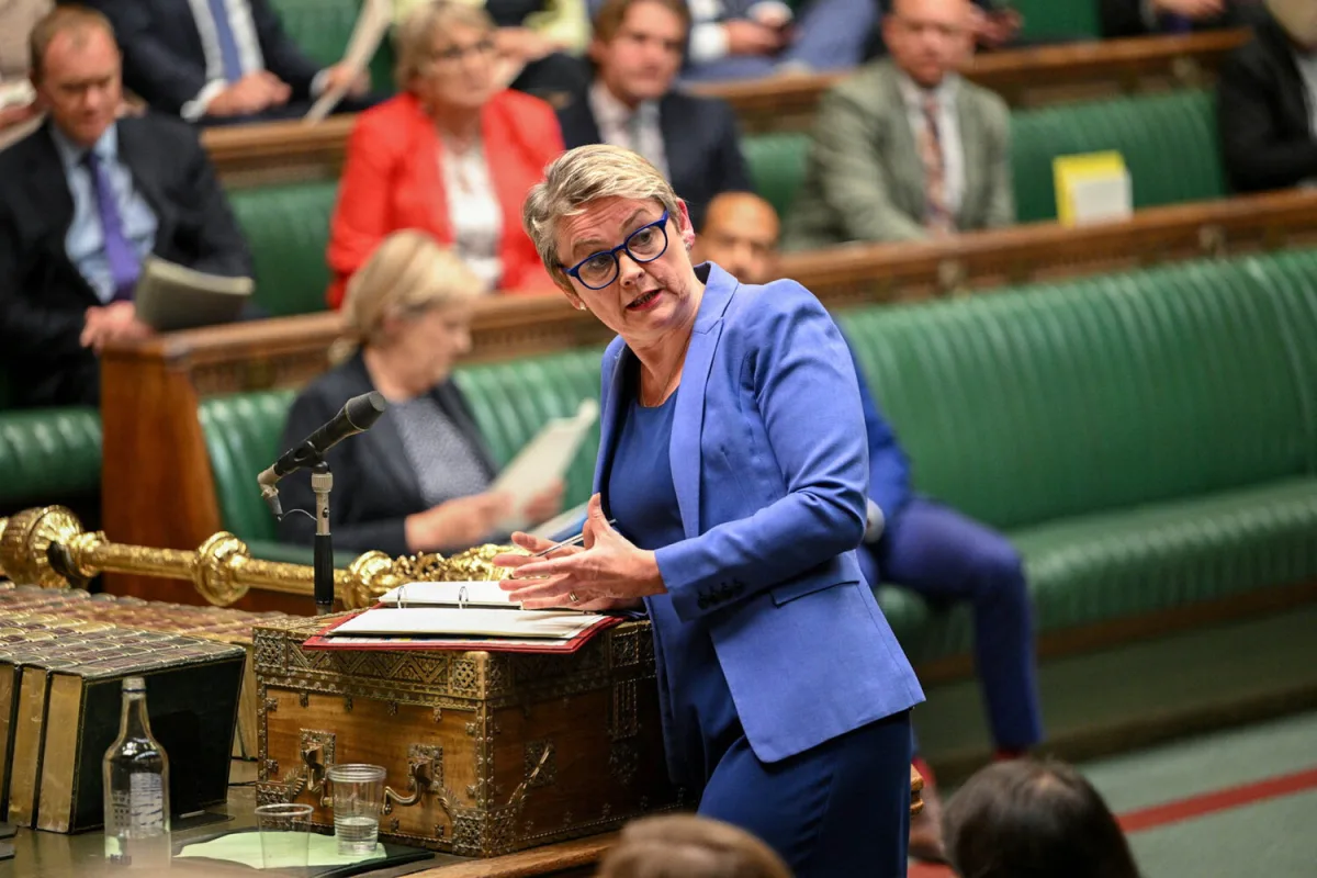 UK Reaffirms Non-Offensive Stance on Iran, Aims to Prevent Regional Conflict Escalation