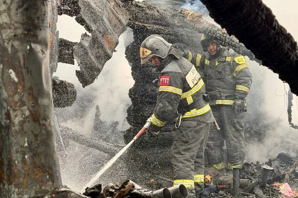 Ukrainian Drone Attack Sparks Fires in Russian Town of Mozhaisk