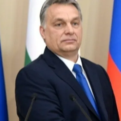 U.S. KC-135 Stratotanker Arrives at RAF Mildenhall with Battle Scars from Middle East Conflict