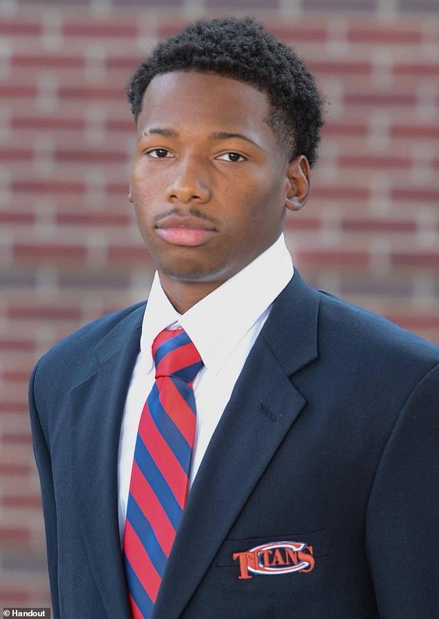 Jurors horrified by graphic autopsy photos of Austin Metcalf in Karmelo Anthony trial